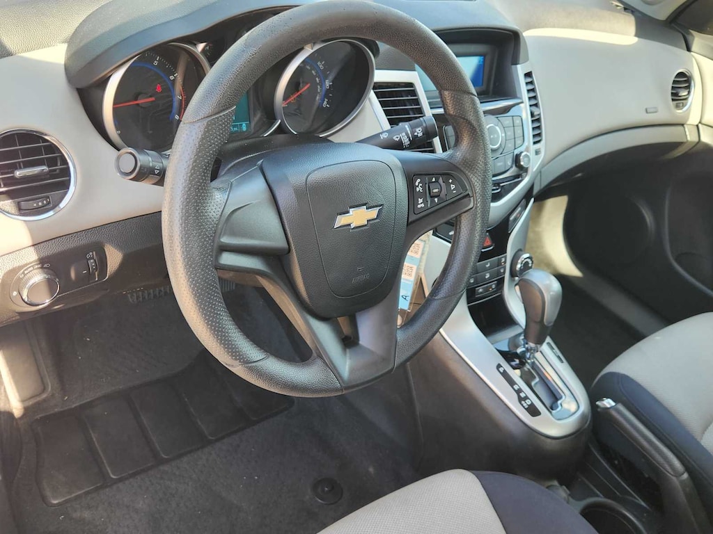 Used 2016 Chevrolet Cruze Limited LS Auto Sedan