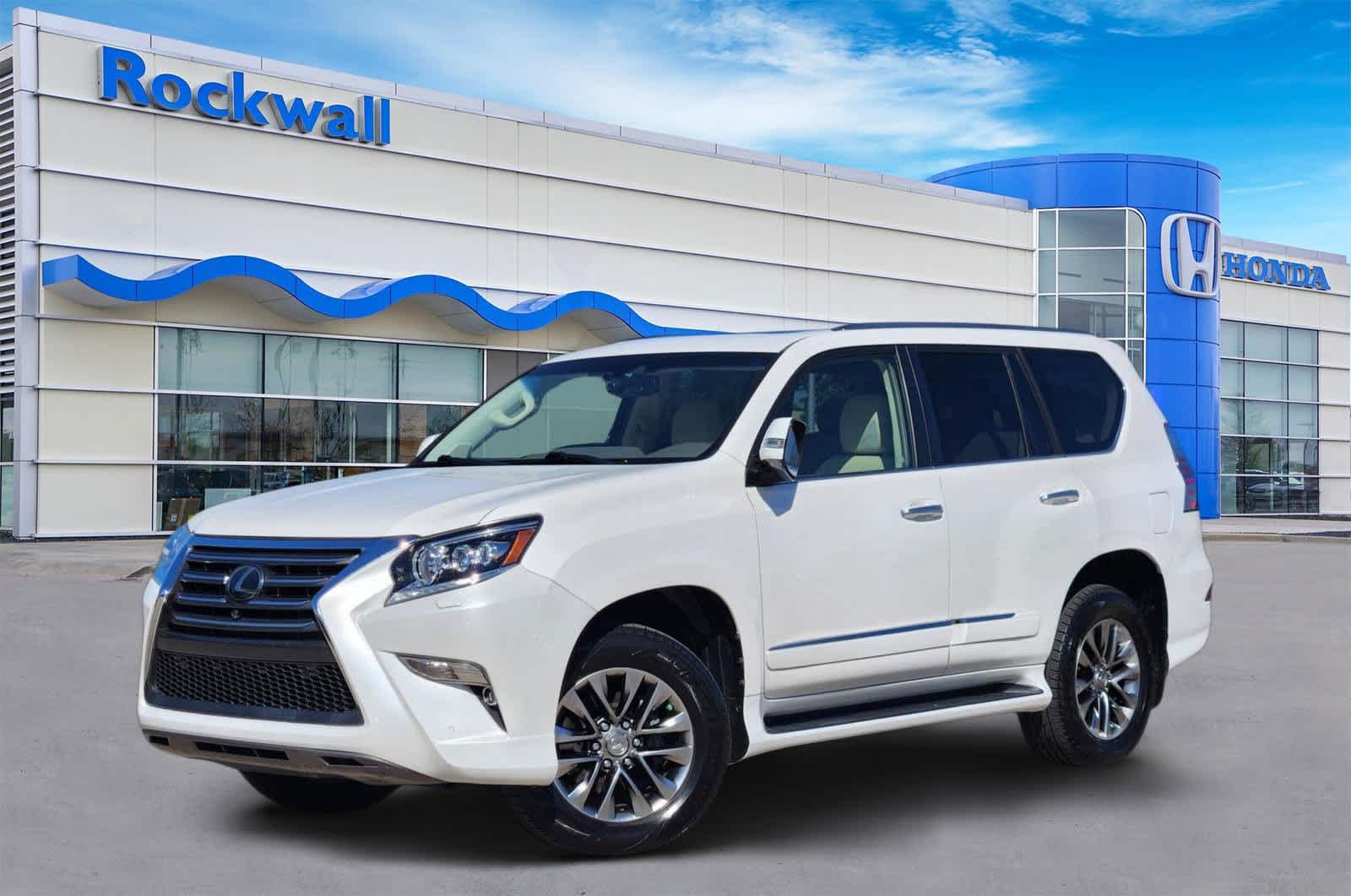 2019 Lexus GX LUXURY's photo