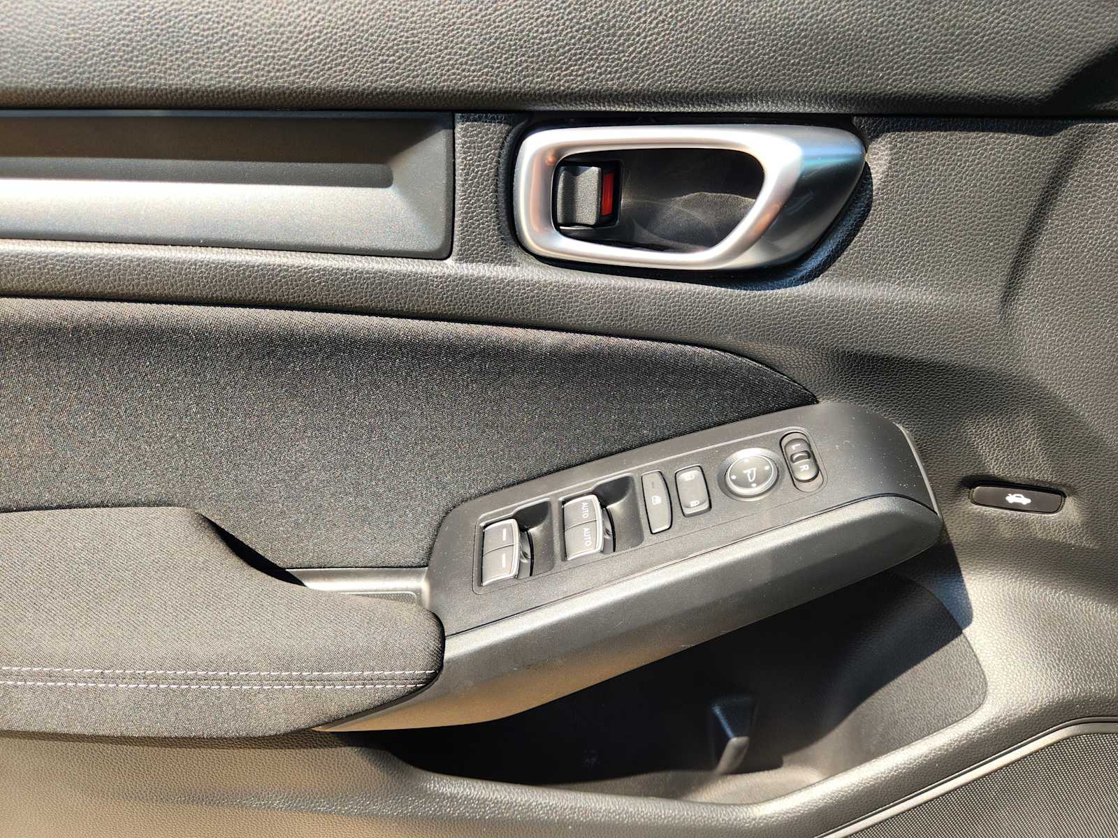 Thumbnail: 2023 Honda Civic - 29