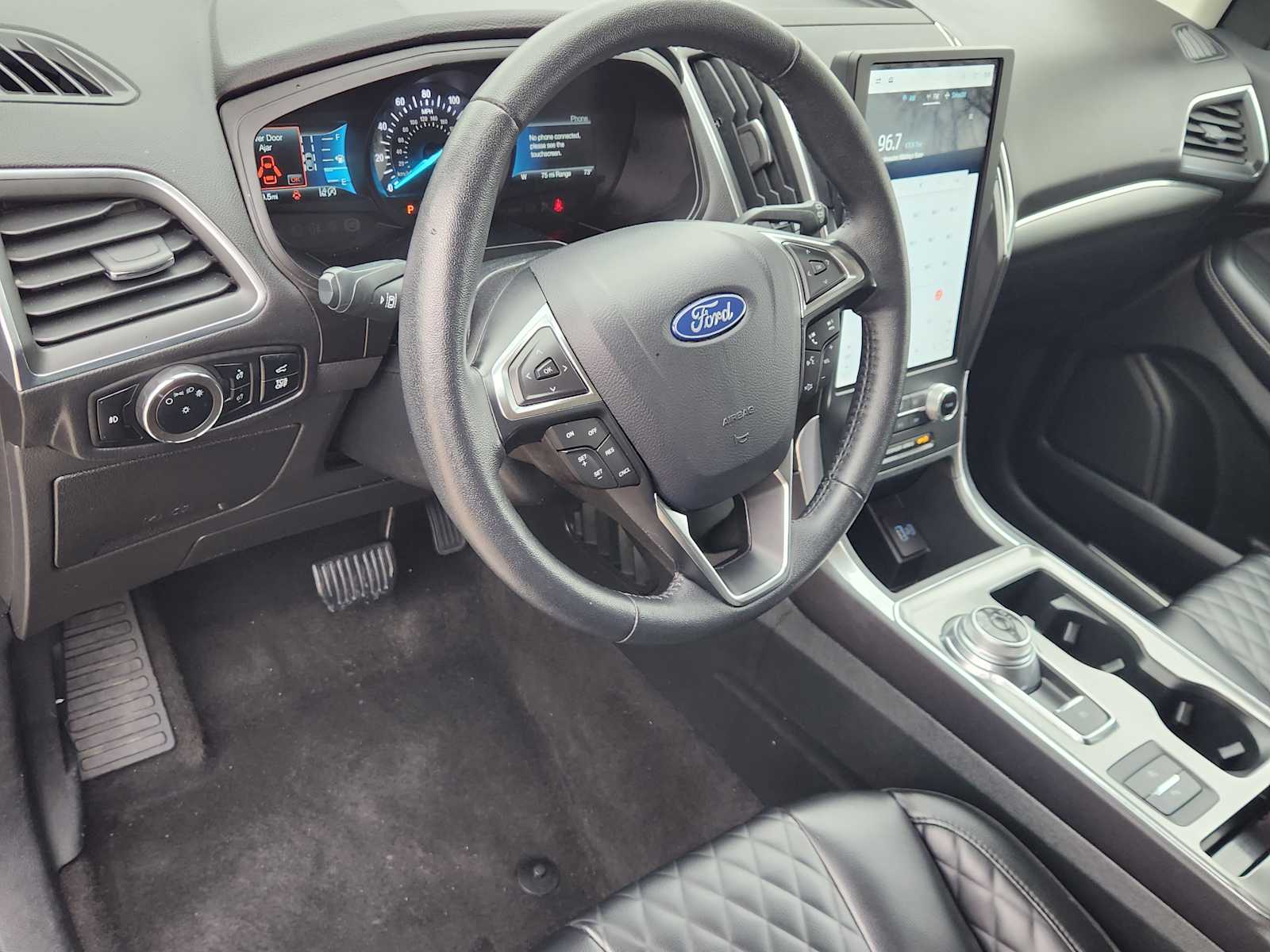 Thumbnail: 2024 Ford Edge - 2