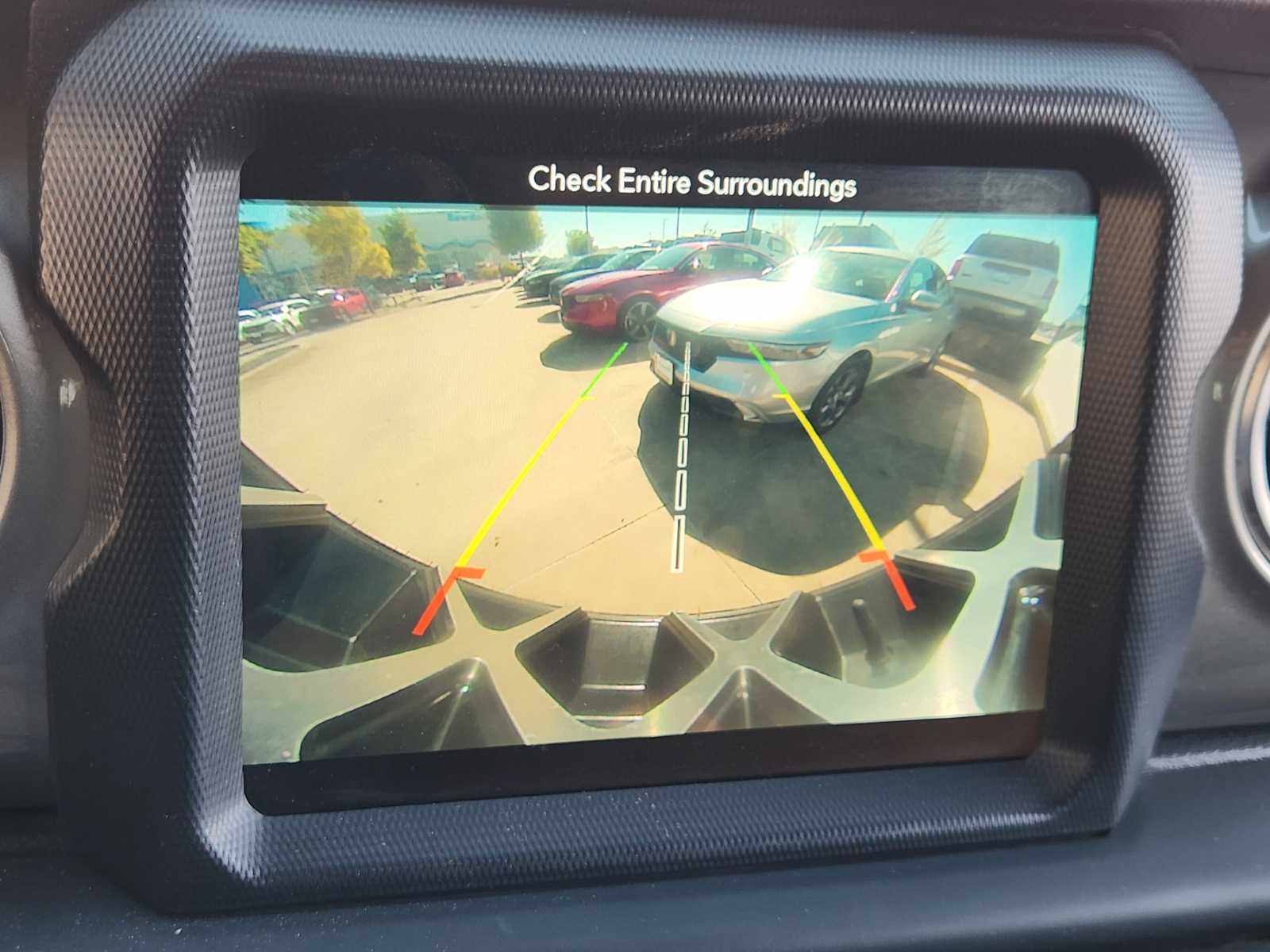 Thumbnail: 2018 Jeep Wrangler - 25