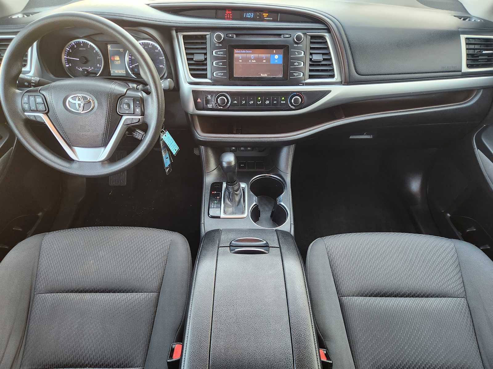 Thumbnail: 2019 Toyota Highlander - 10