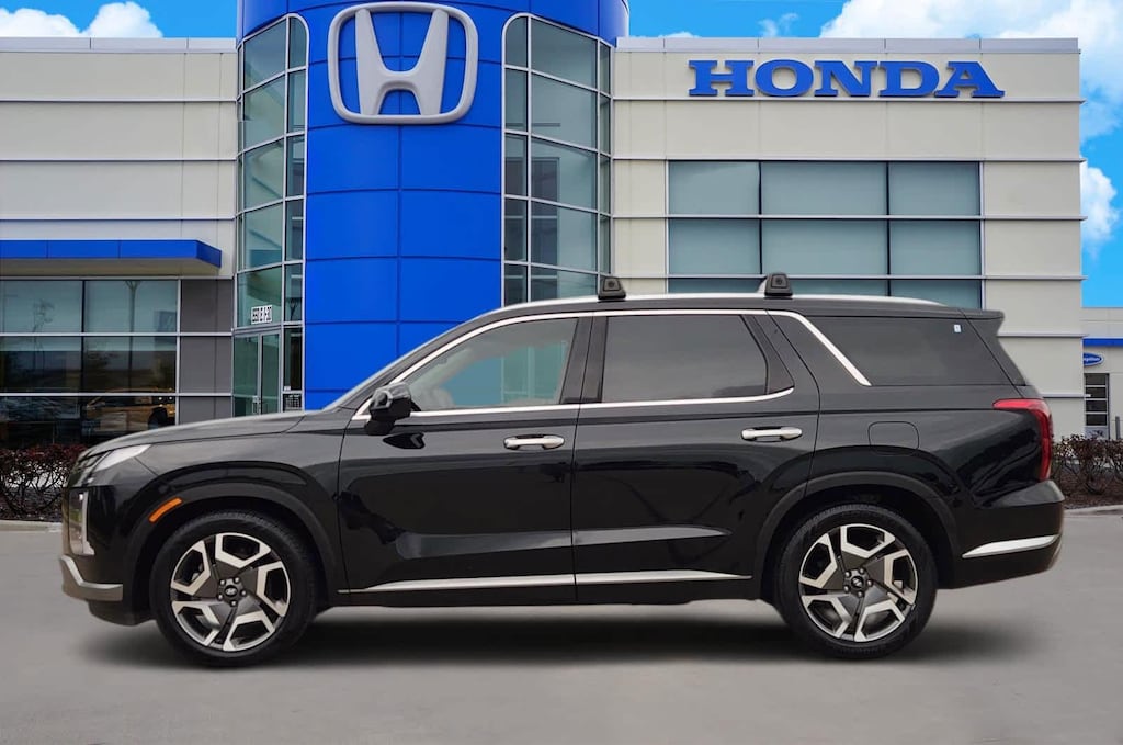 Used 2023 Hyundai Palisade Limited SUV
