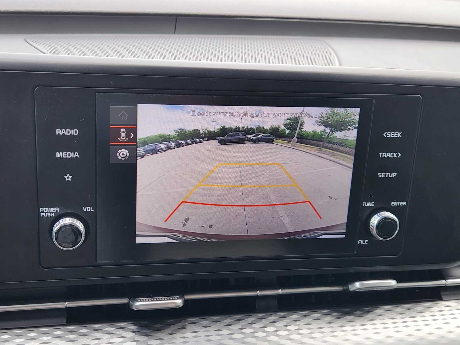 Thumbnail: 2024 Kia Carnival - 26