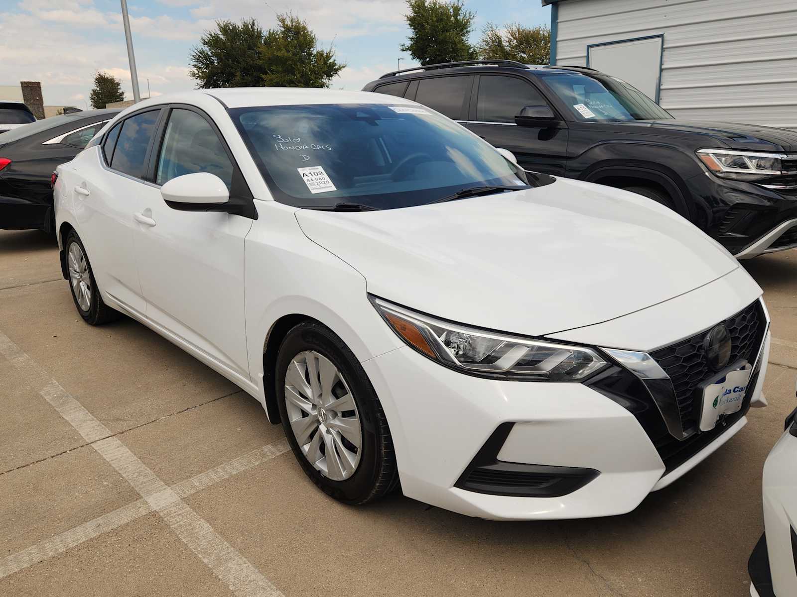 Thumbnail: 2020 Nissan Sentra - 3