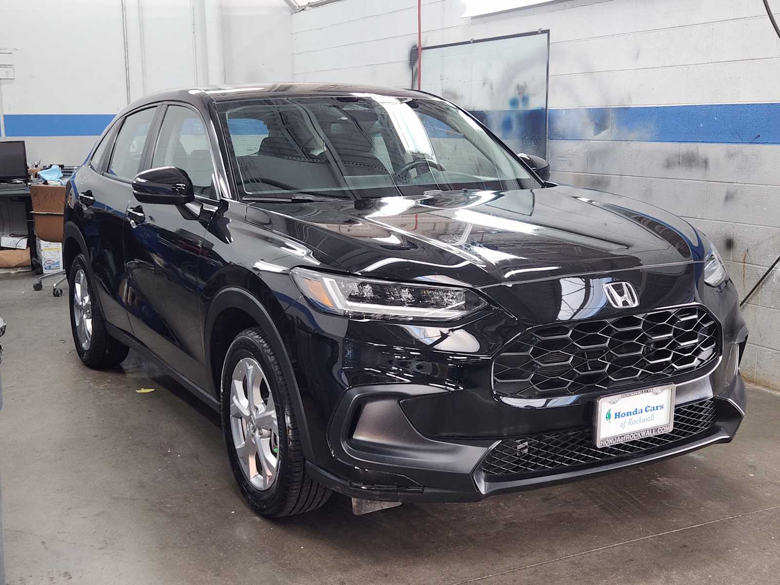 2024 Honda HR-V LX photo 3