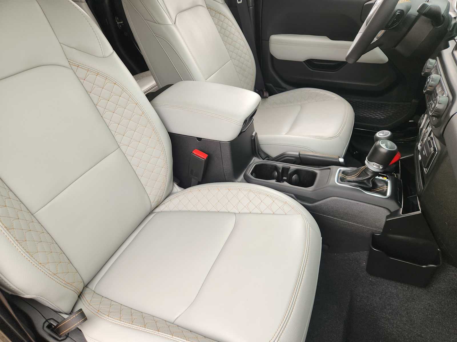 Thumbnail: 2023 Jeep Gladiator - 13