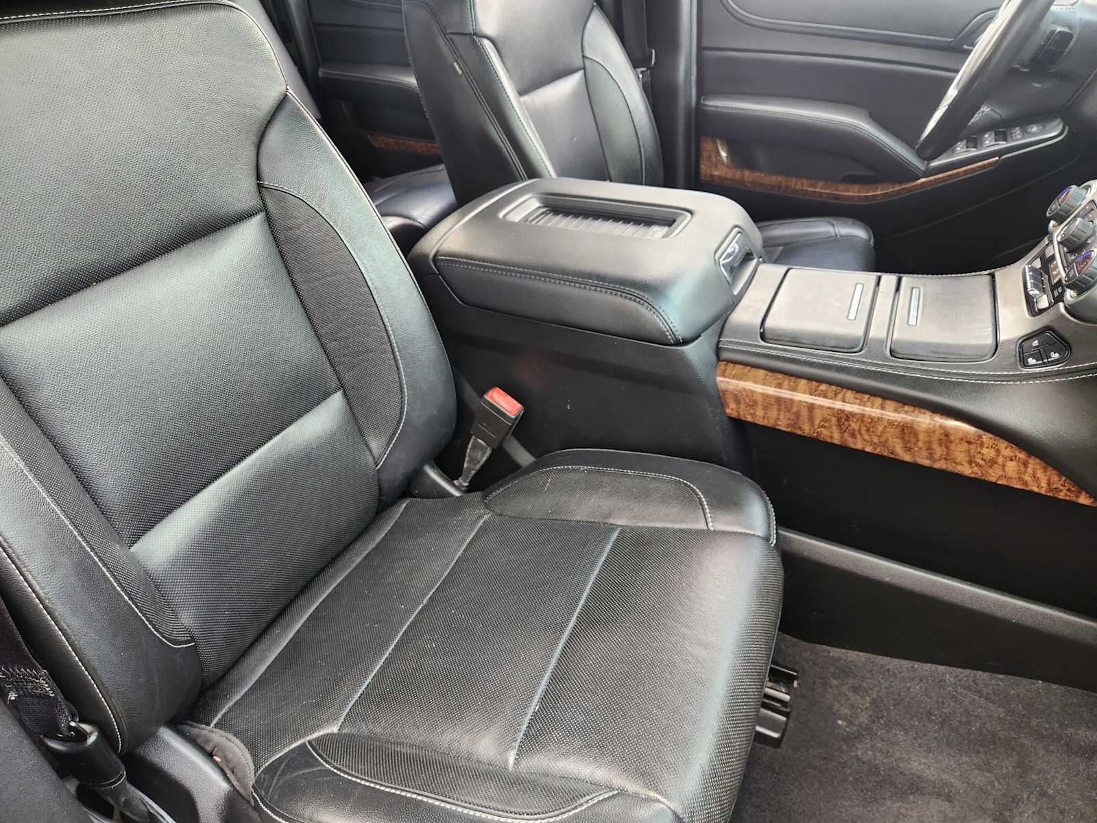 Thumbnail: 2020 Chevrolet Suburban - 14