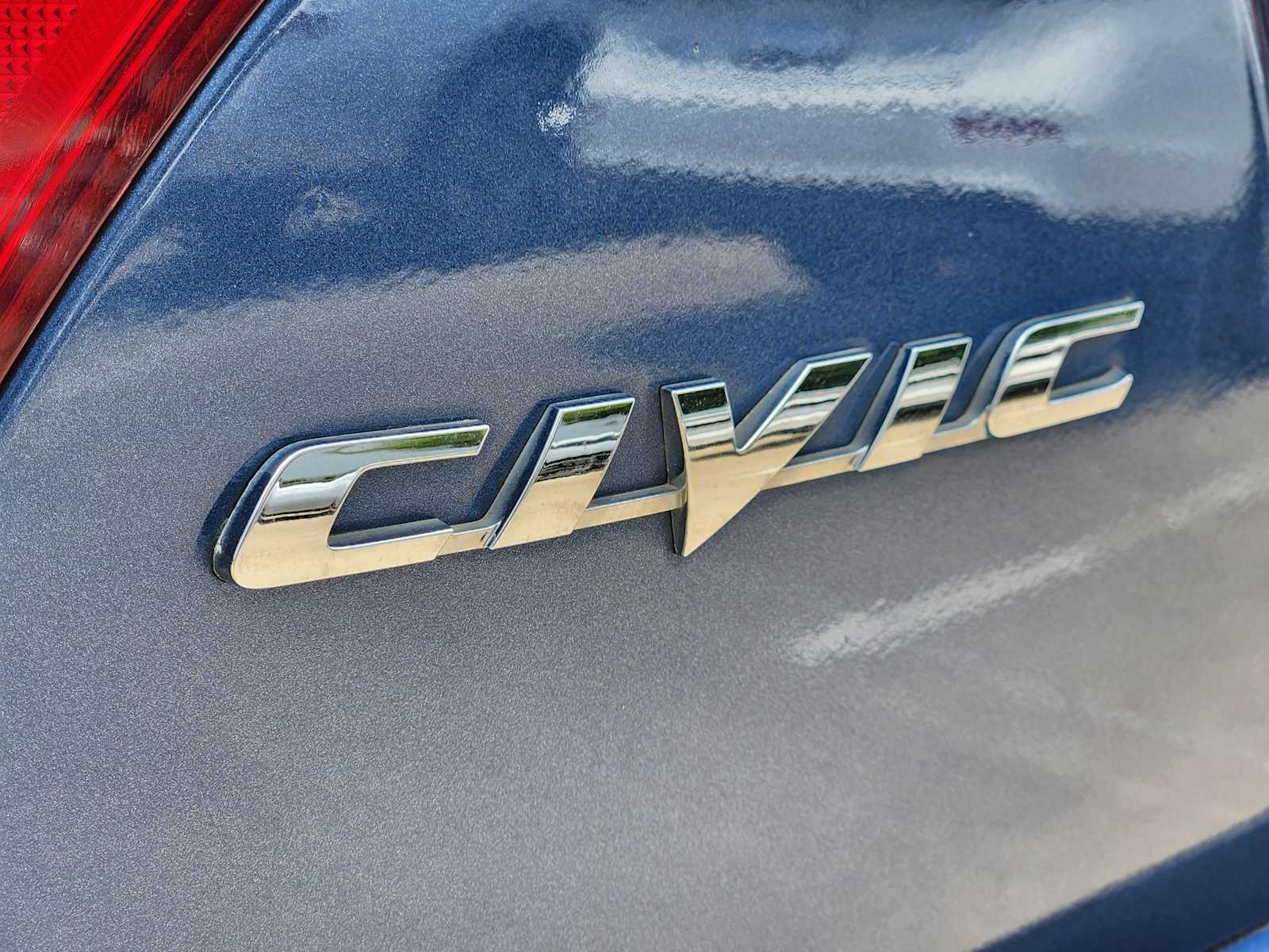 Thumbnail: 2011 Honda Civic - 7