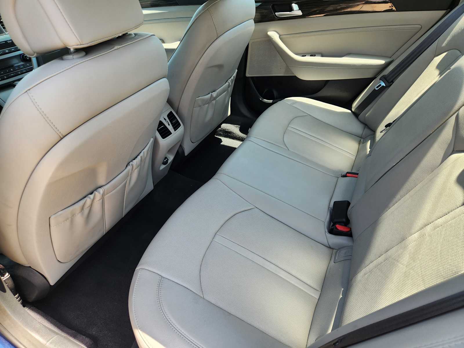 Thumbnail: 2015 Hyundai Sonata - 12