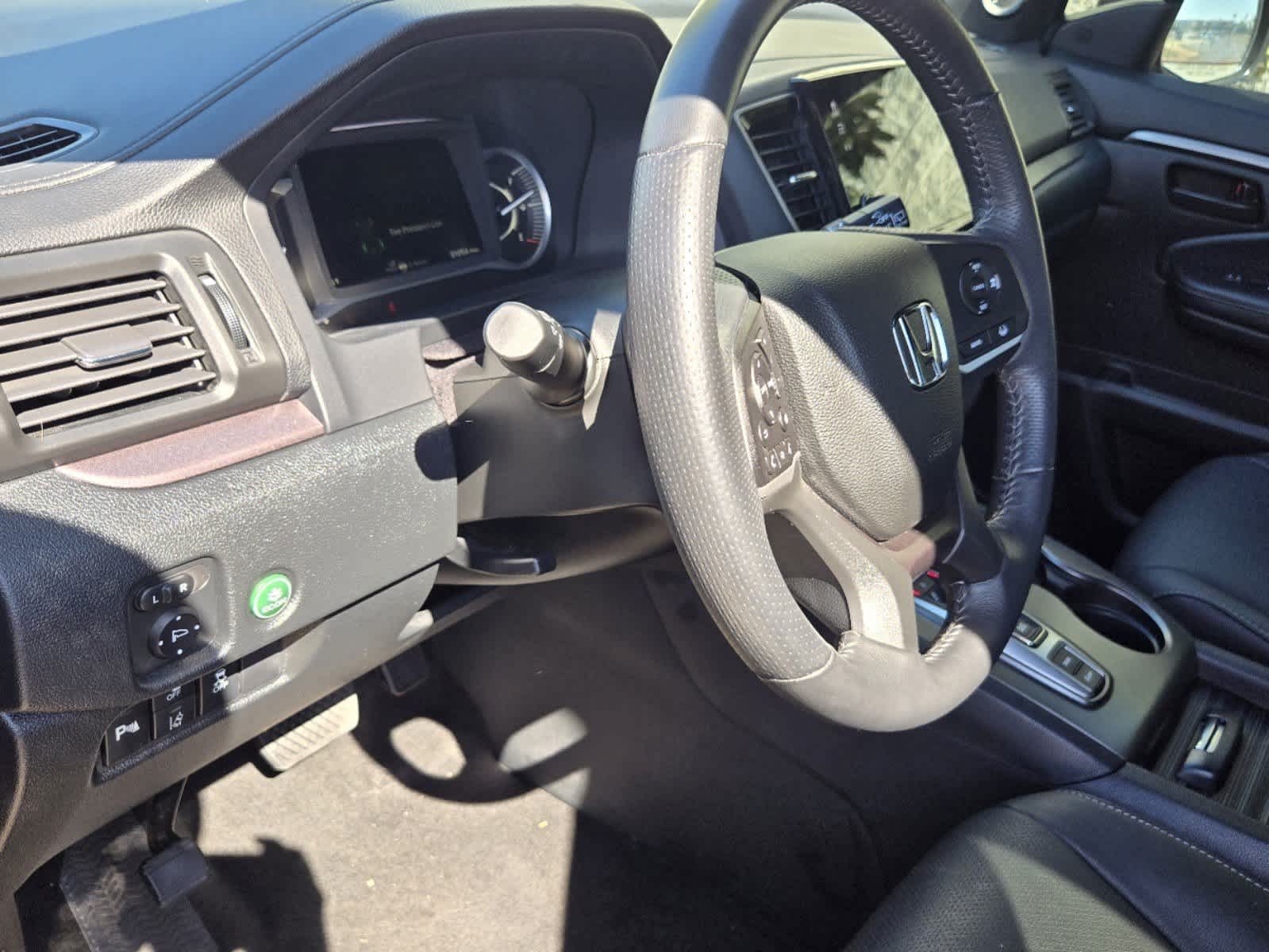 Certified 2022 Honda Passport EX-L with VIN 5FNYF7H54NB005429 for sale in Rockwall, TX