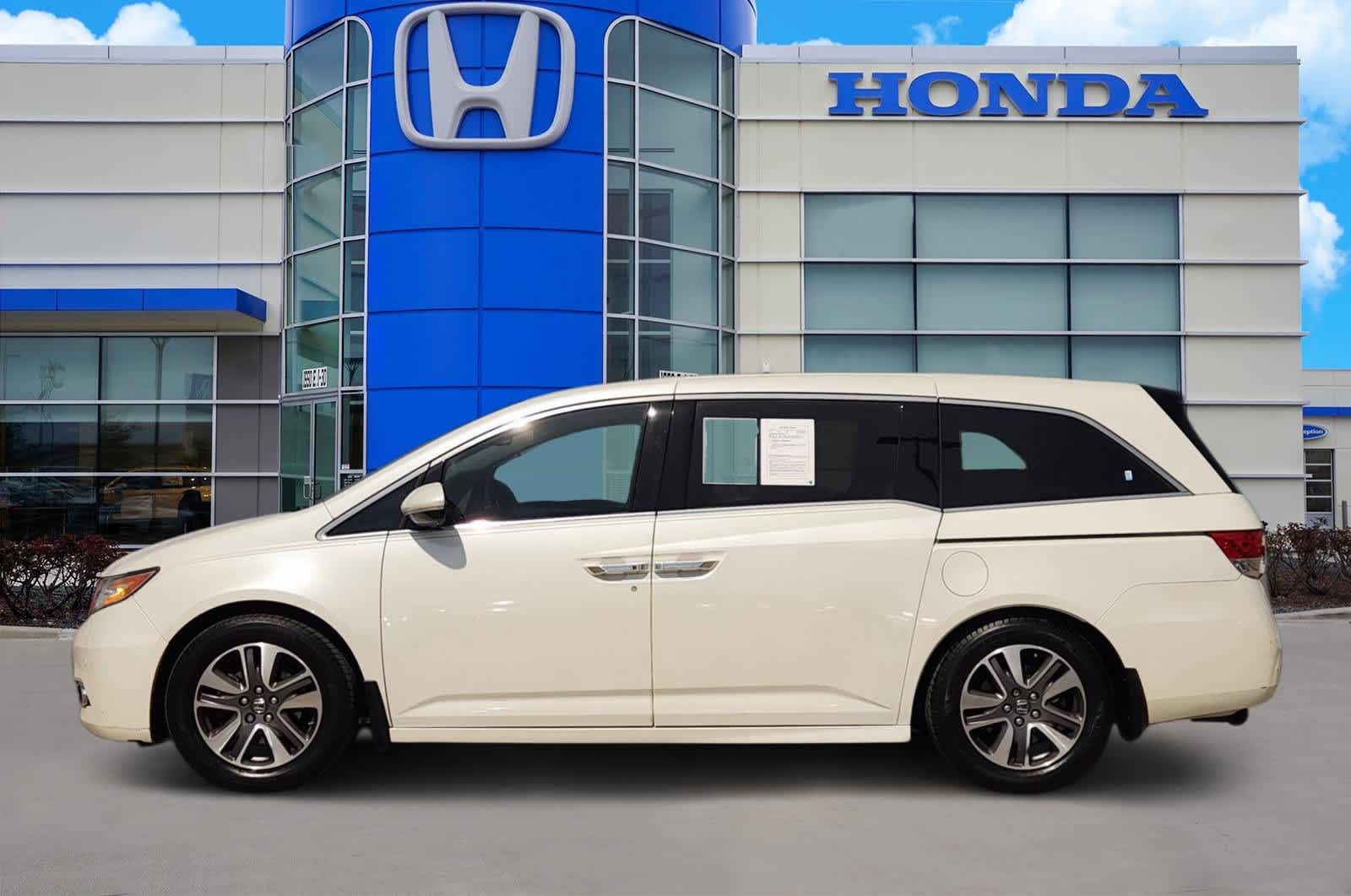 Thumbnail: 2014 Honda Odyssey - 3