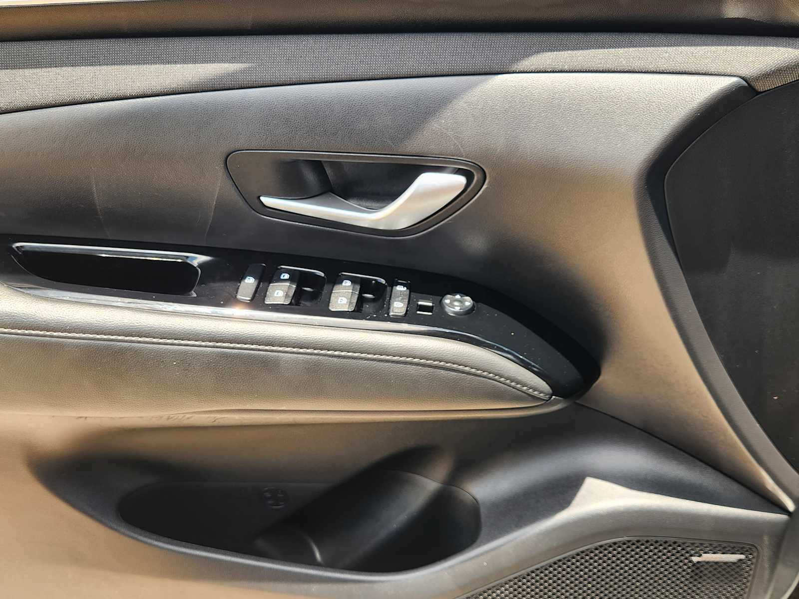 Thumbnail: 2023 Hyundai Santa Cruz - 28