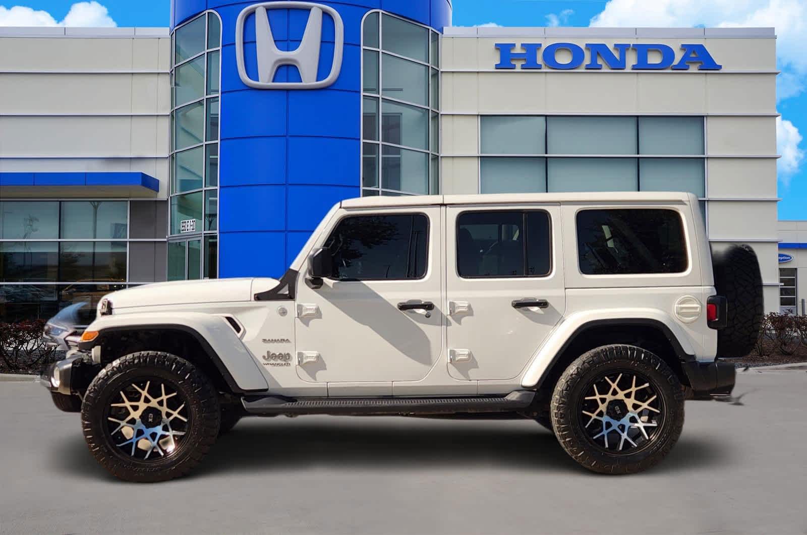 Thumbnail: 2018 Jeep Wrangler - 3