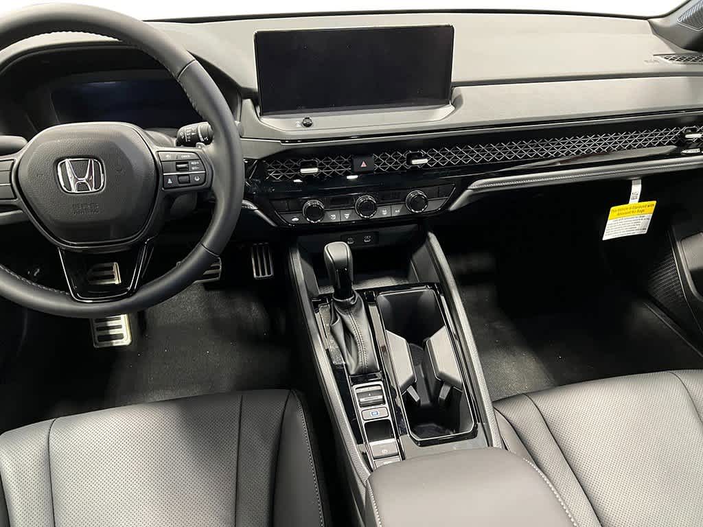 Thumbnail: 2025 Honda Accord - 17