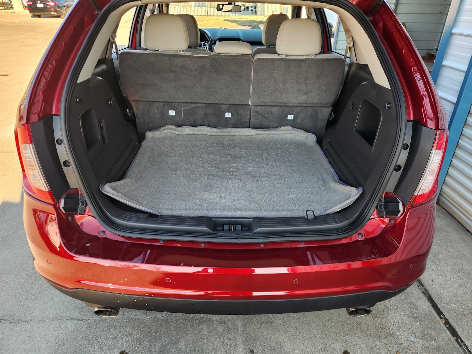 Thumbnail: 2014 Ford Edge - 18