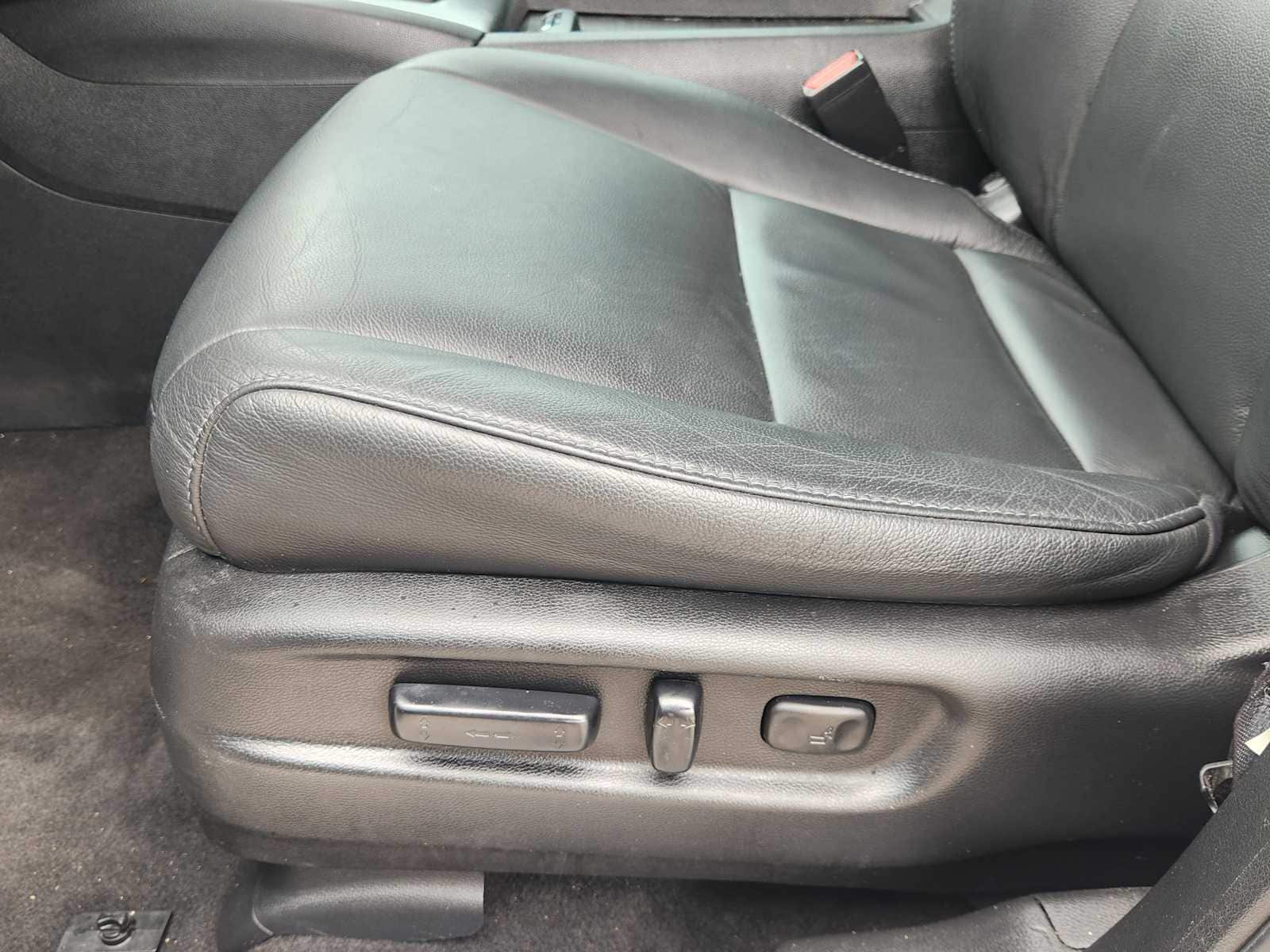 Thumbnail: 2022 Honda Pilot - 31