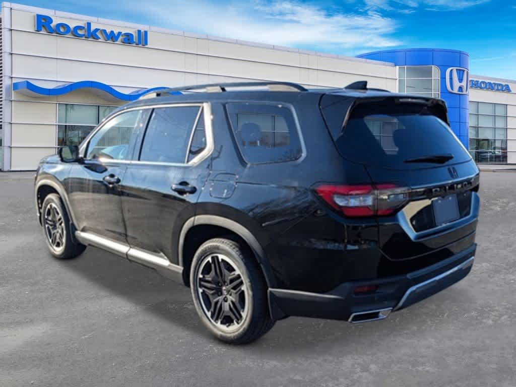 Thumbnail: 2026 Honda Pilot - 3