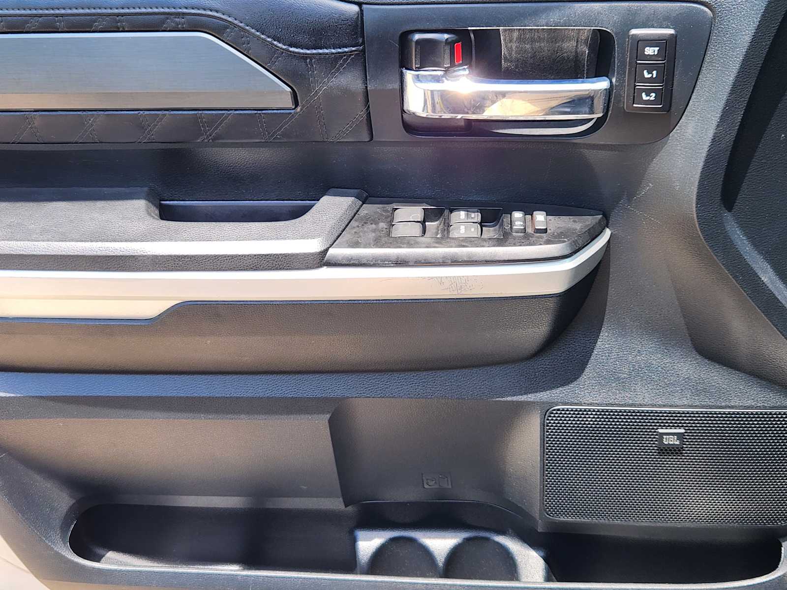 2017 Toyota Tundra Platinum 22