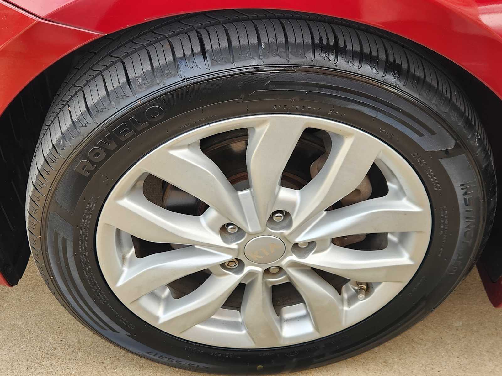 Thumbnail: 2015 Kia Optima - 10