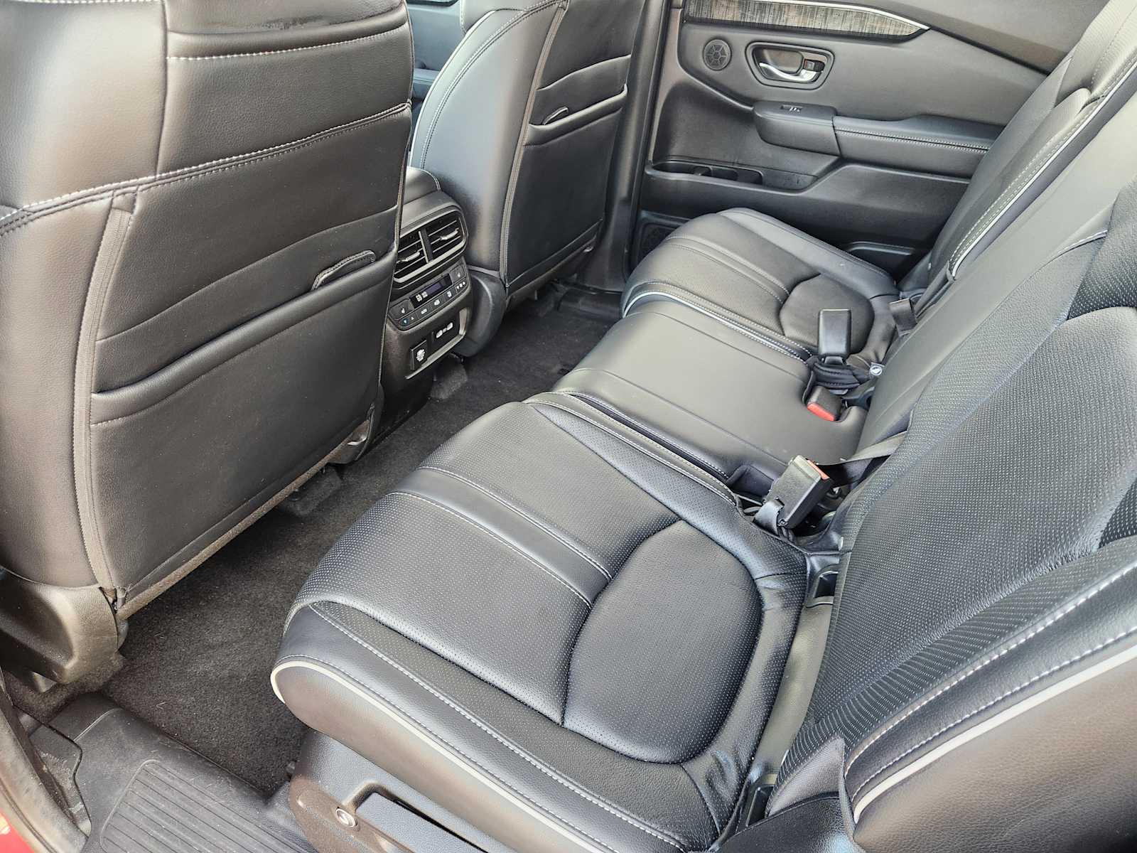 Thumbnail: 2023 Honda Pilot - 12