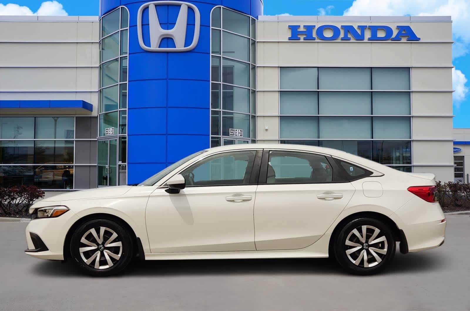 Thumbnail: 2024 Honda Civic - 3