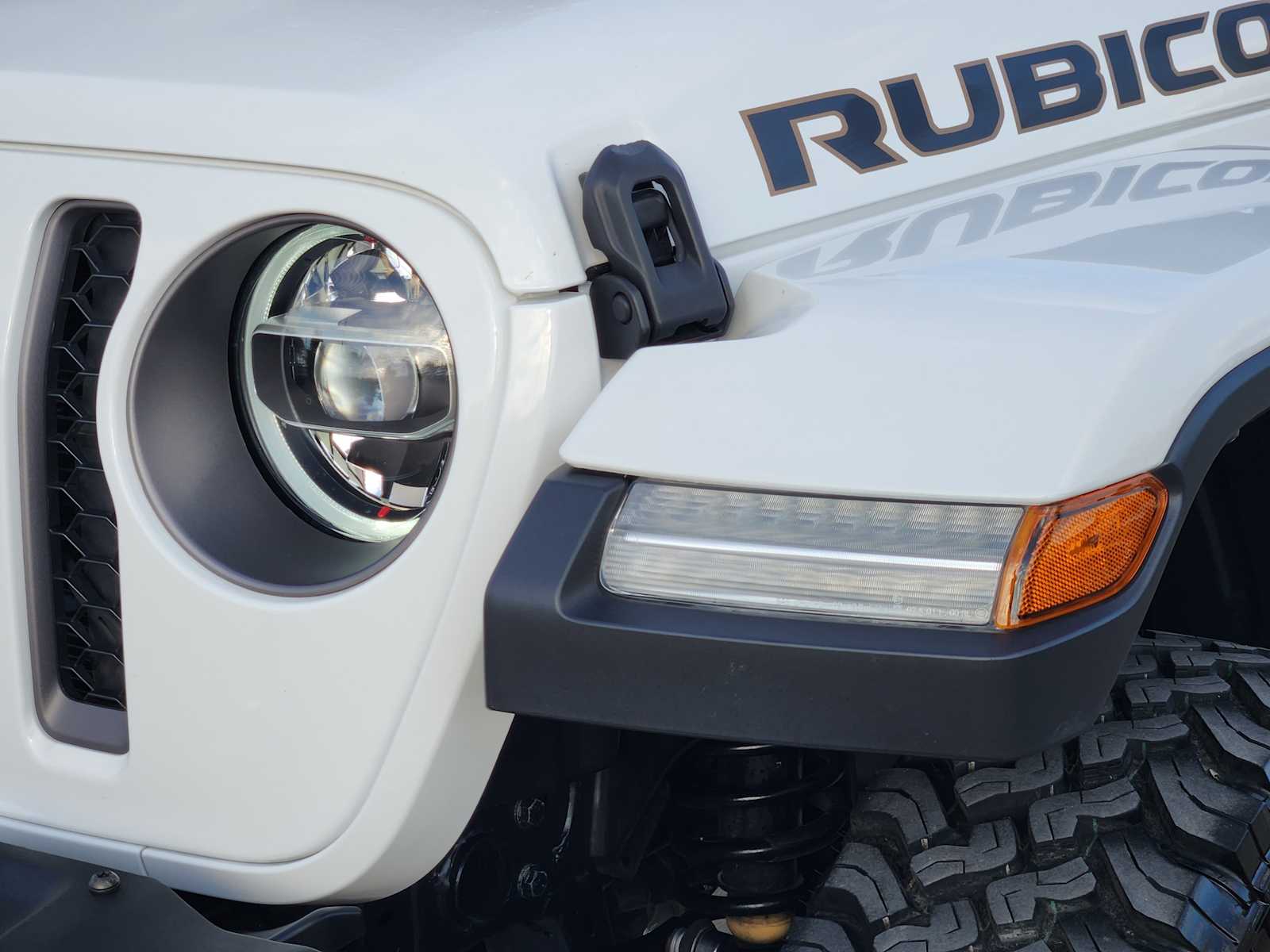 Thumbnail: 2021 Jeep Wrangler - 23