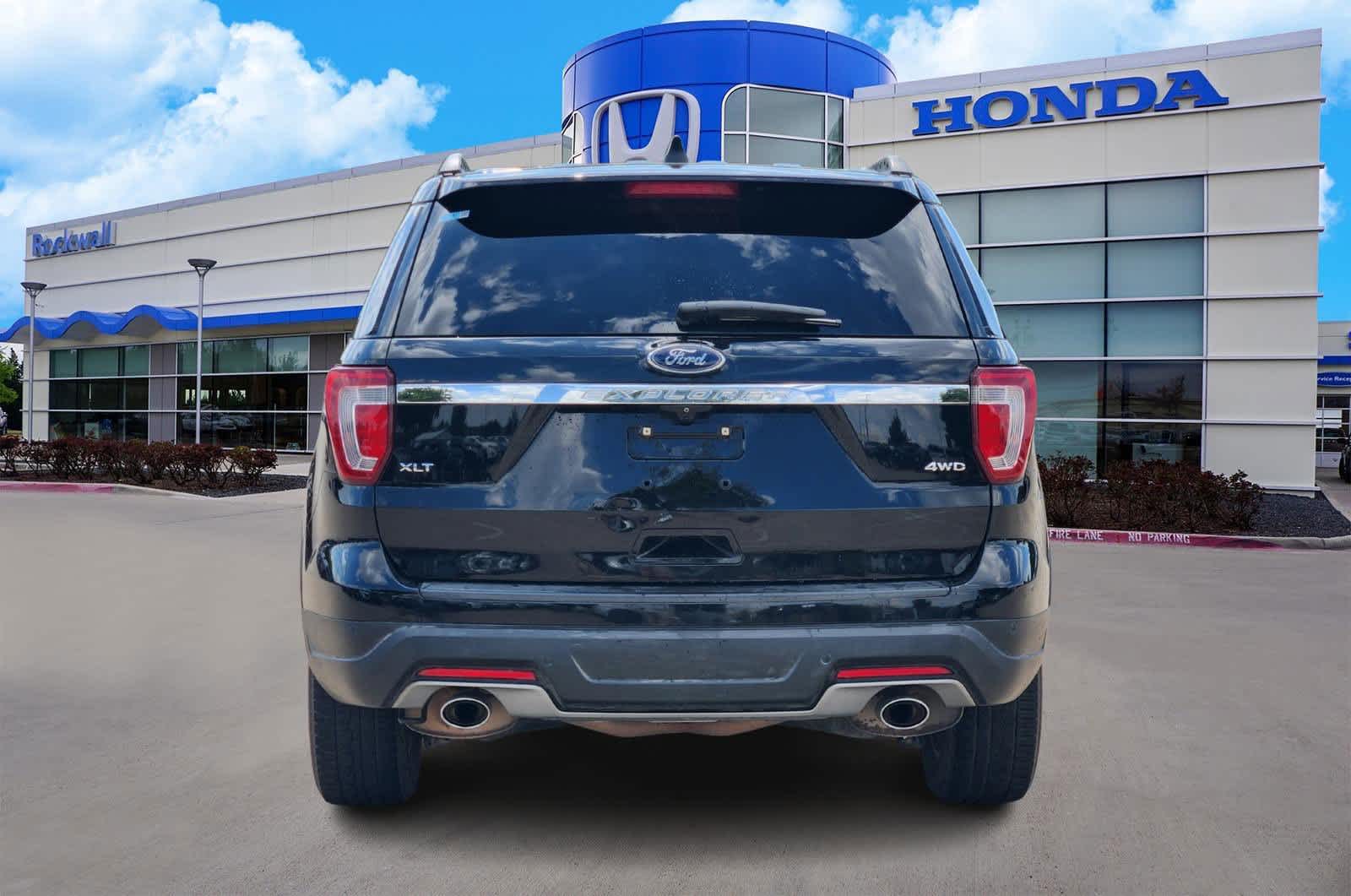 Thumbnail: 2018 Ford Explorer - 5
