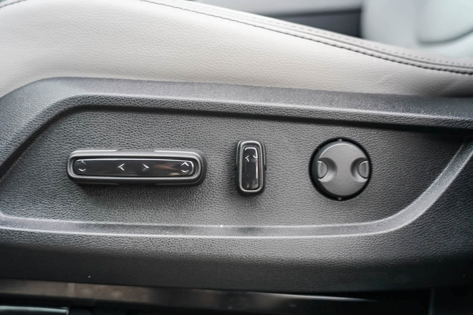 Thumbnail: 2025 Honda Pilot - 12