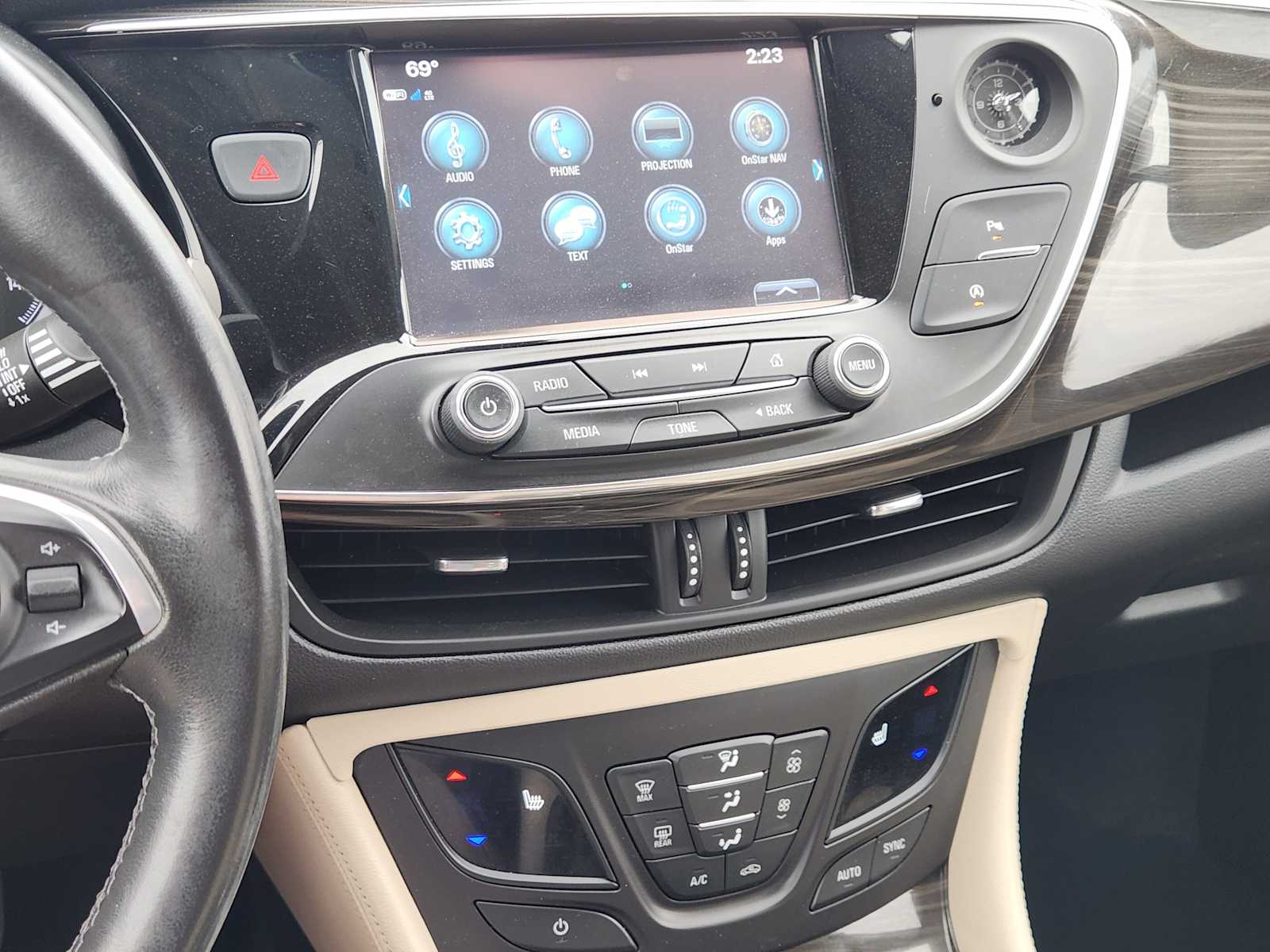 Thumbnail: 2019 Buick Envision - 16