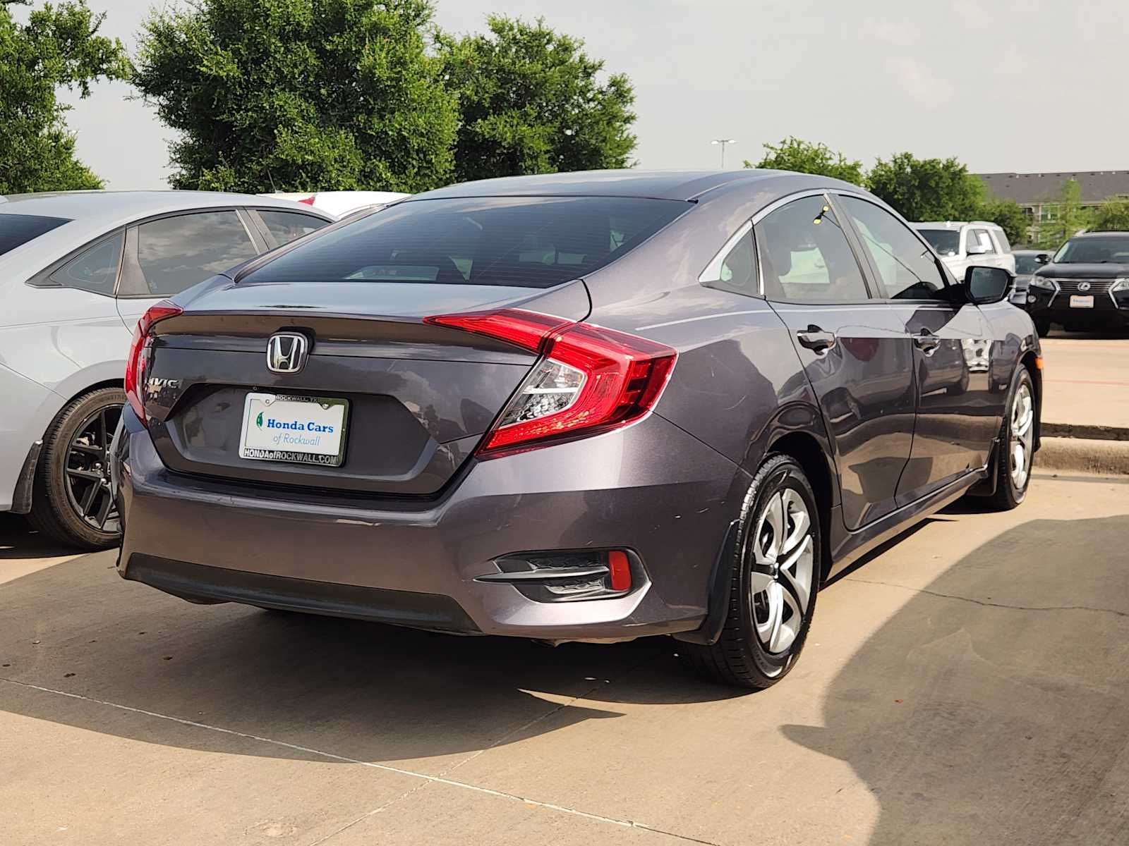 Thumbnail: 2016 Honda Civic - 4