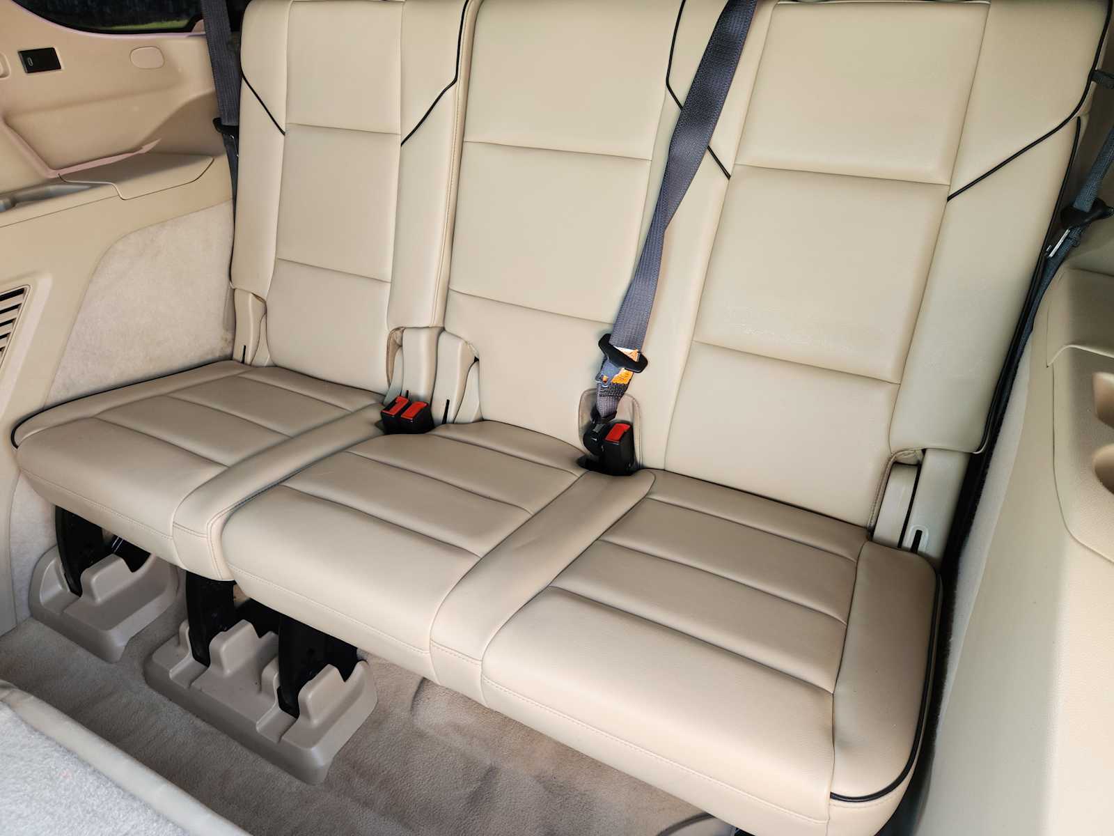 2021 Cadillac Escalade Premium Luxury 14