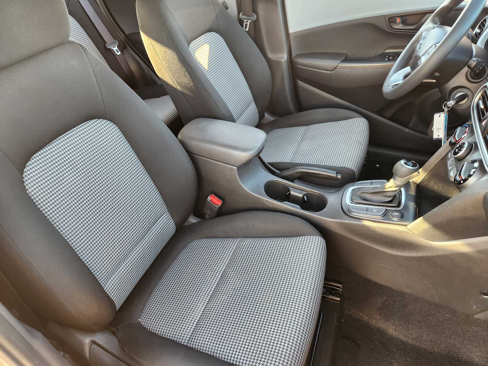 Thumbnail: 2020 Hyundai Kona - 14