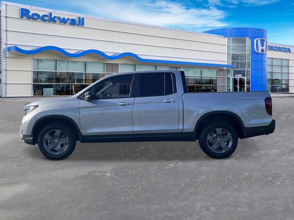Thumbnail: 2025 Honda Ridgeline - 2