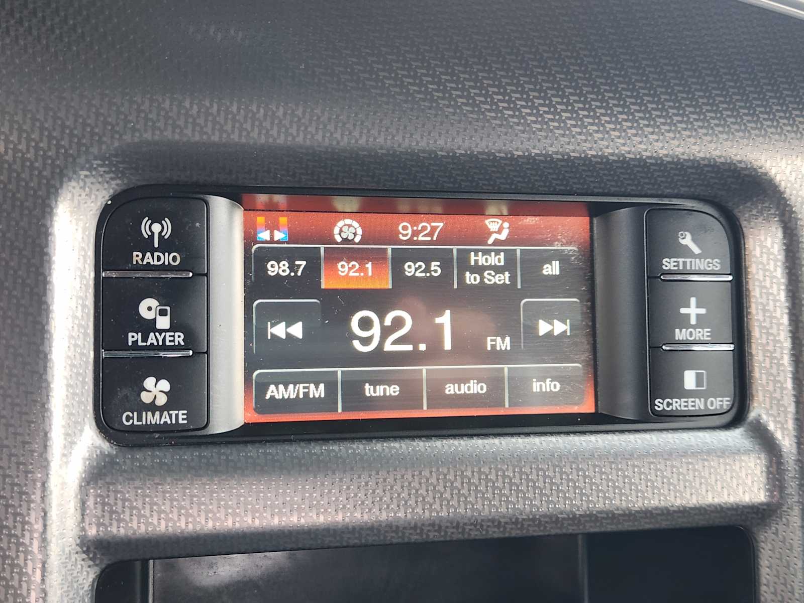 Thumbnail: 2013 Dodge Charger - 25