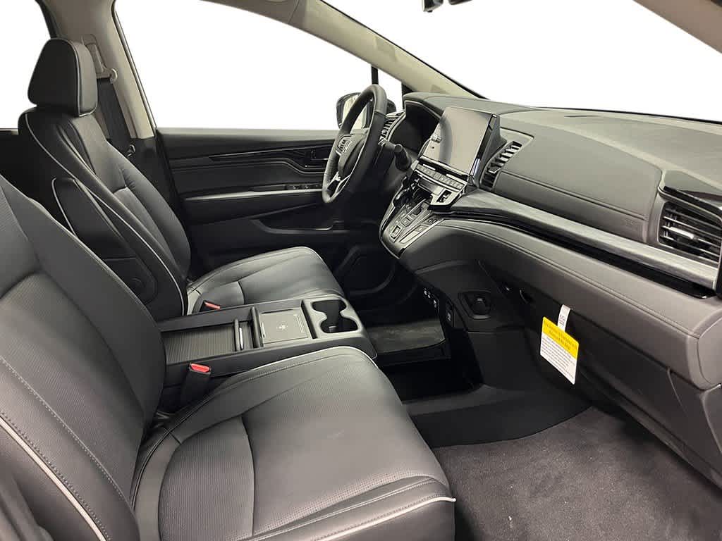 Thumbnail: 2026 Honda Odyssey - 30