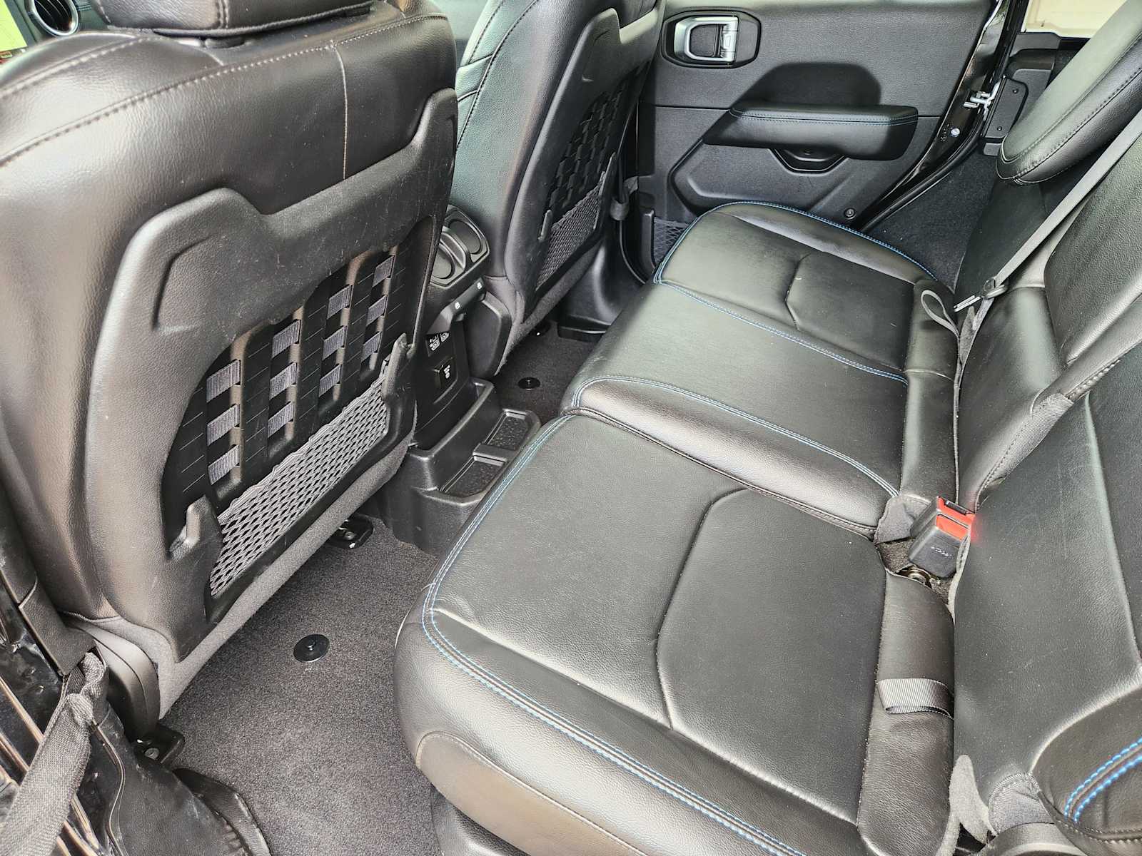 Thumbnail: 2022 Jeep Wrangler - 12