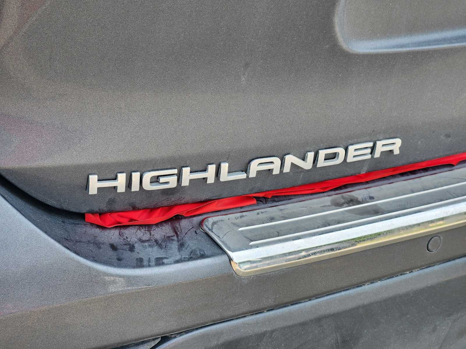 Thumbnail: 2021 Toyota Highlander - 7
