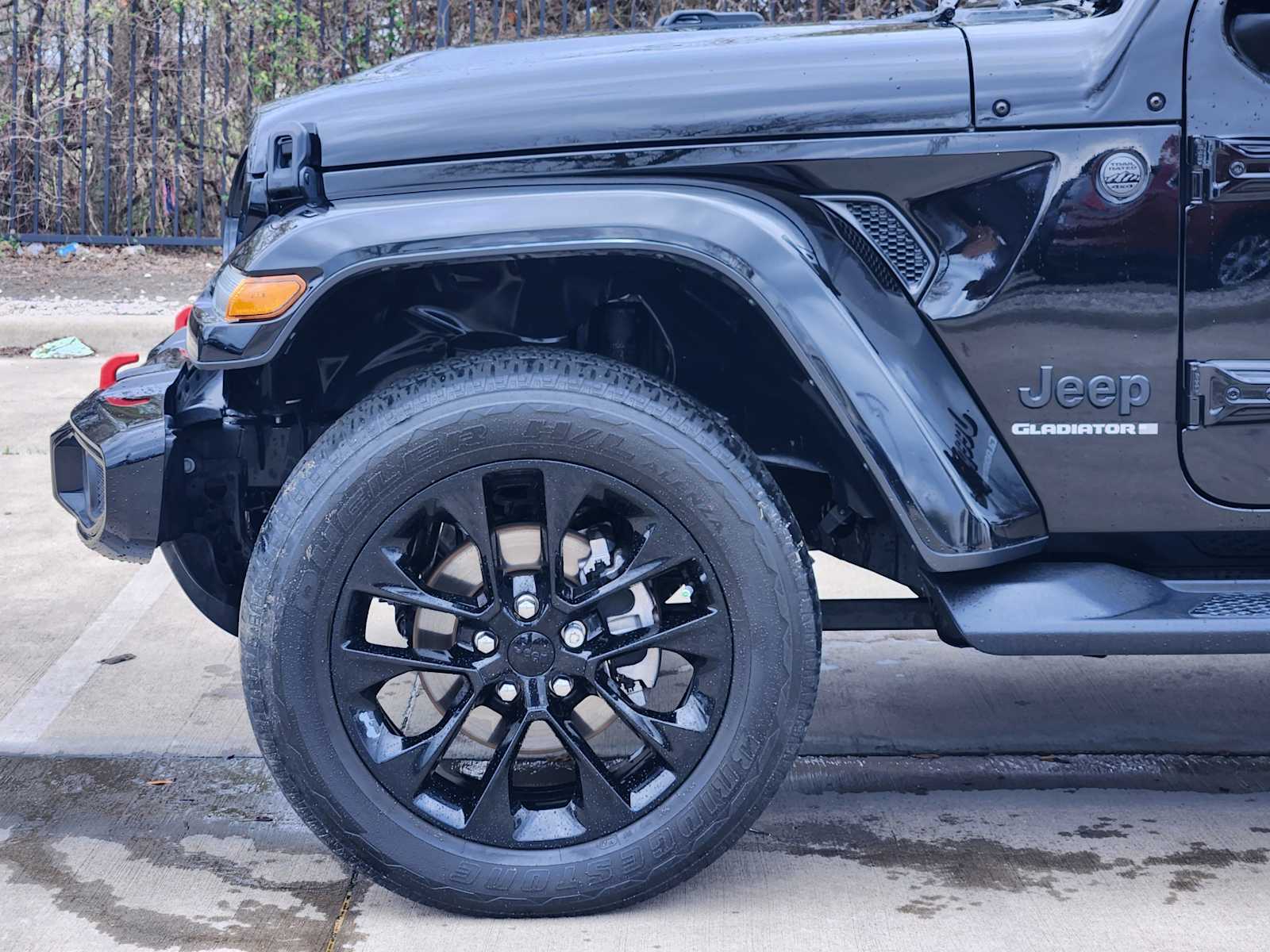 Thumbnail: 2023 Jeep Gladiator - 8