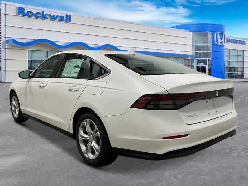 2025 Honda Accord LX photo 2