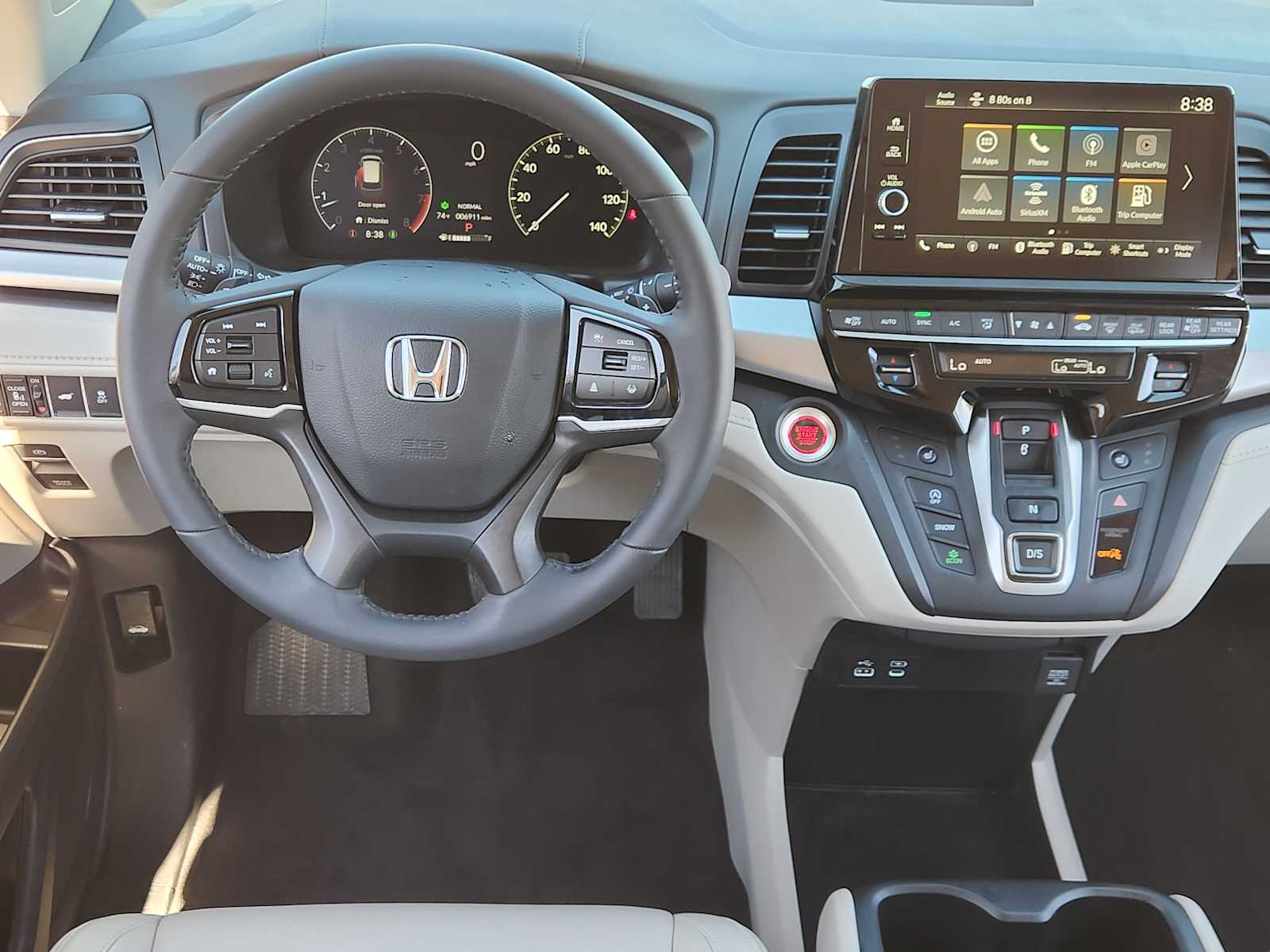 Thumbnail: 2026 Honda Odyssey - 16