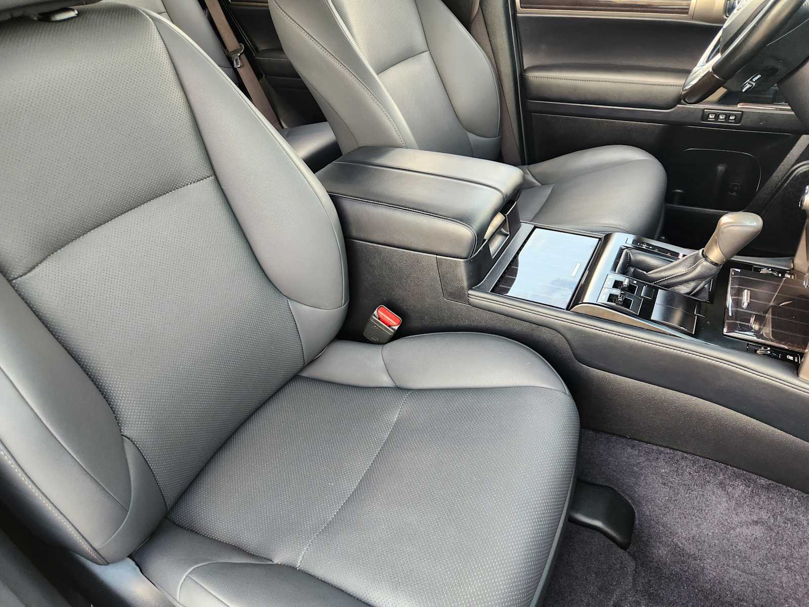 Thumbnail: 2021 Lexus GX - 14