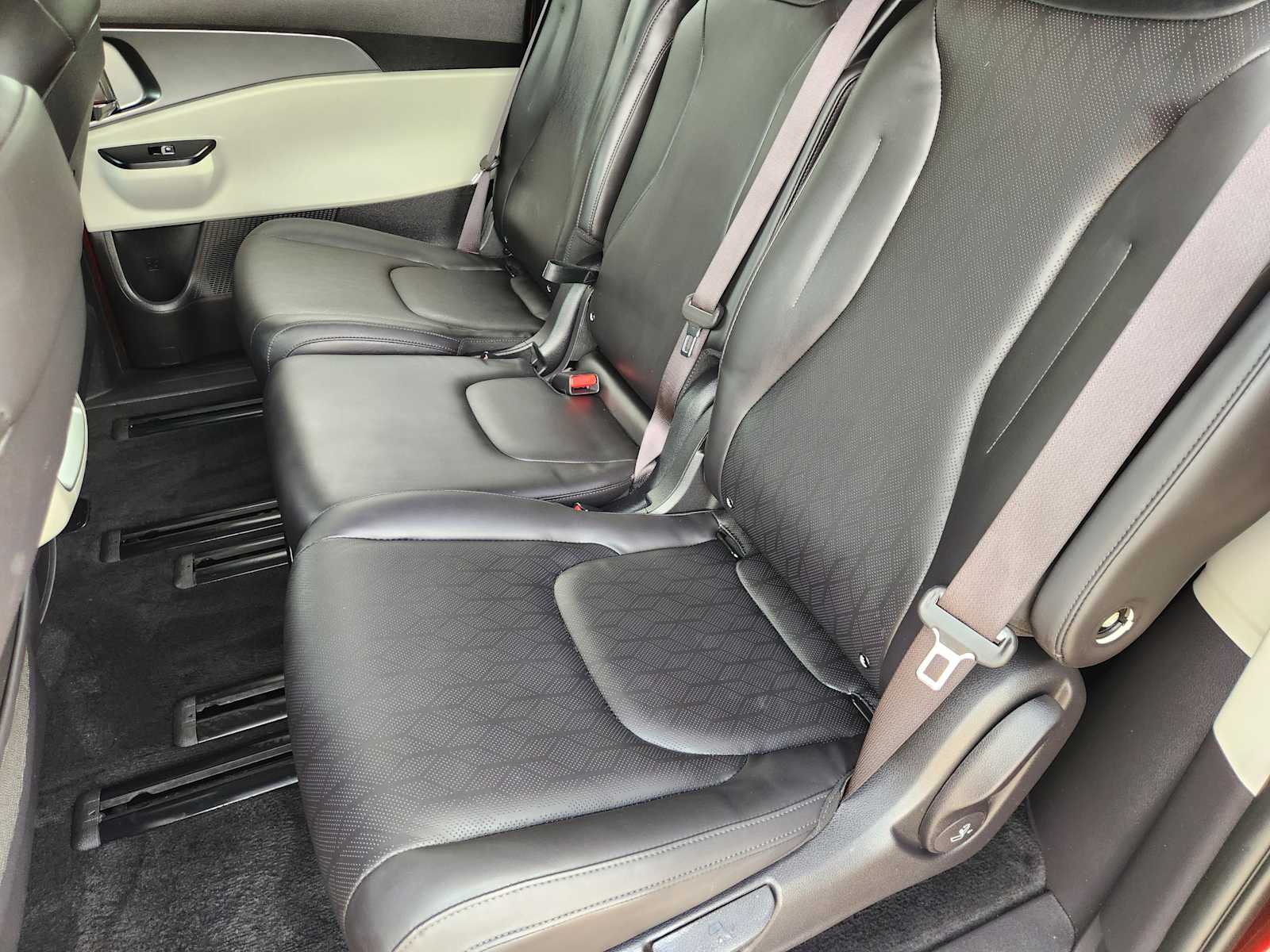 Thumbnail: 2024 Kia Carnival - 13