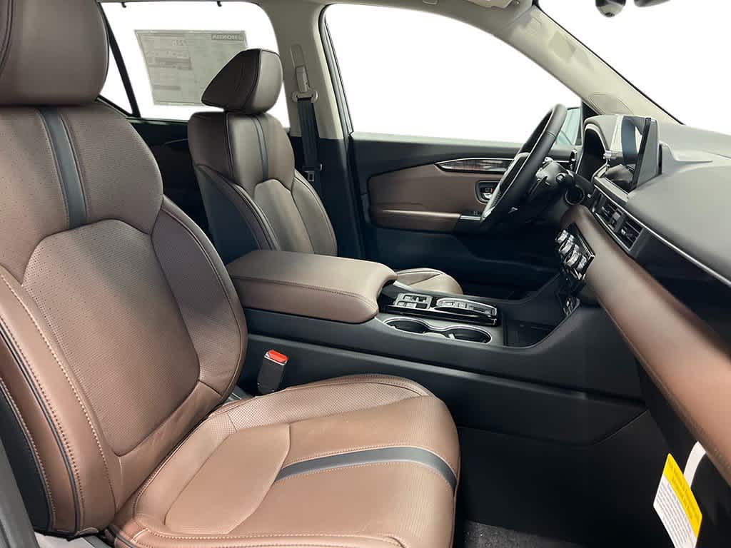 Thumbnail: 2025 Honda Pilot - 40