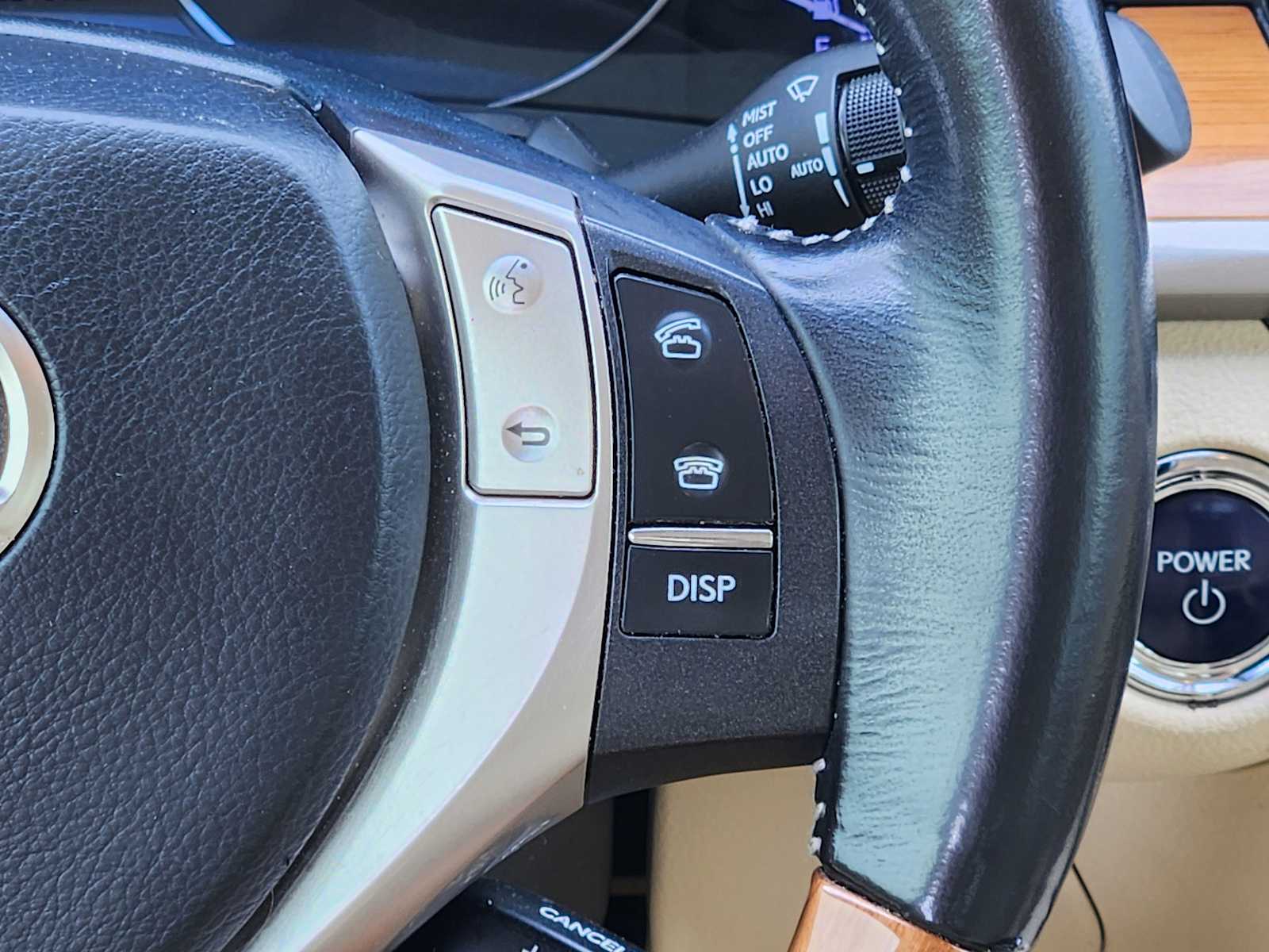 Thumbnail: 2015 Lexus ES - 33
