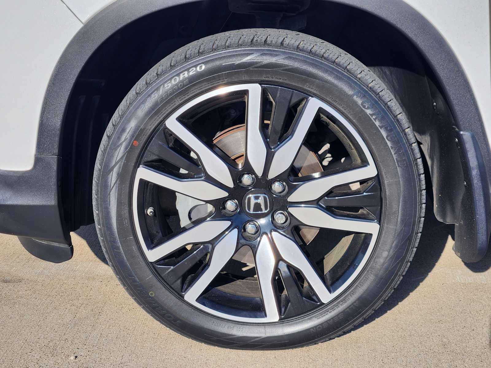 Thumbnail: 2021 Honda Pilot - 23