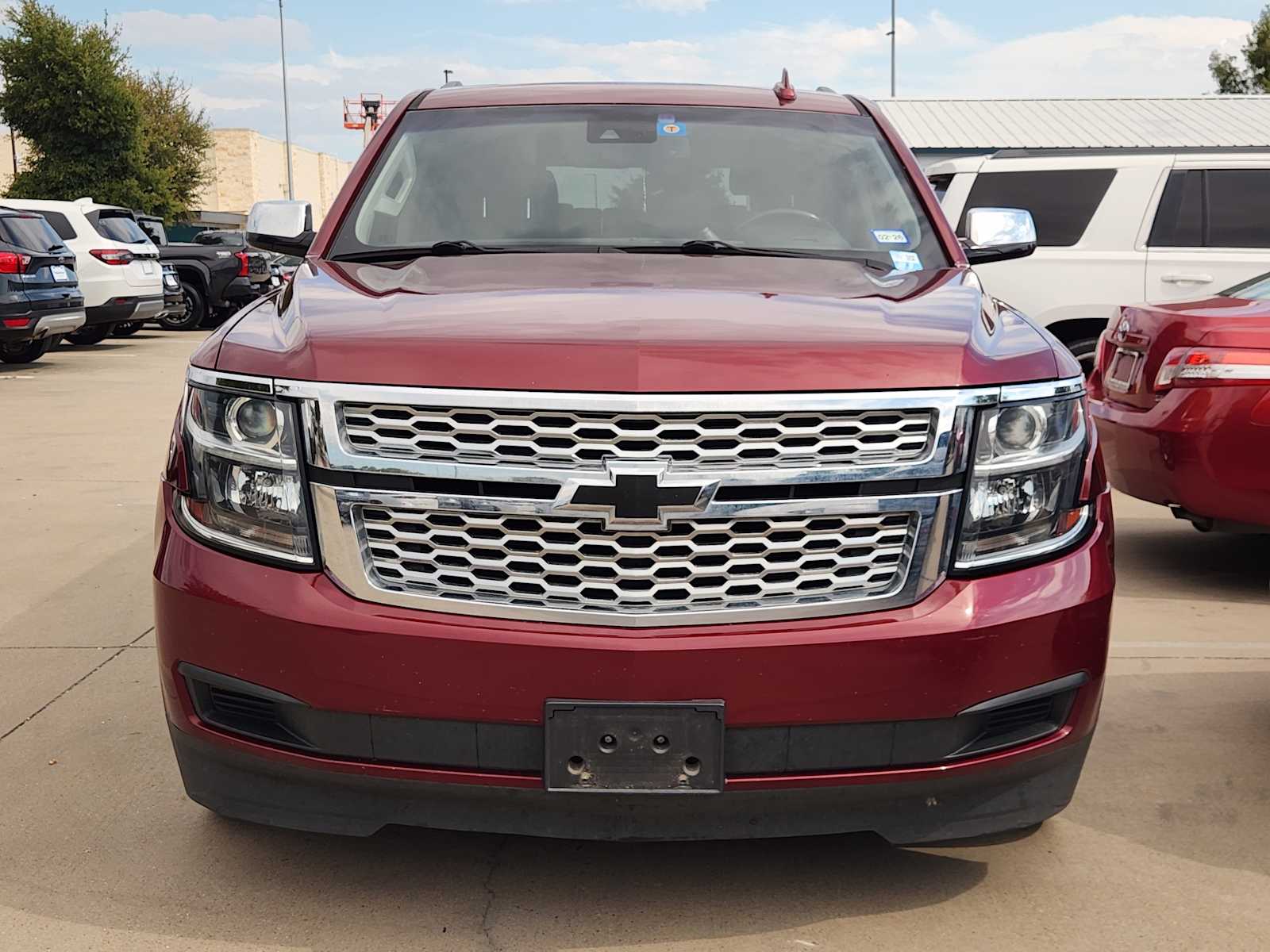 Thumbnail: 2018 Chevrolet Tahoe - 2