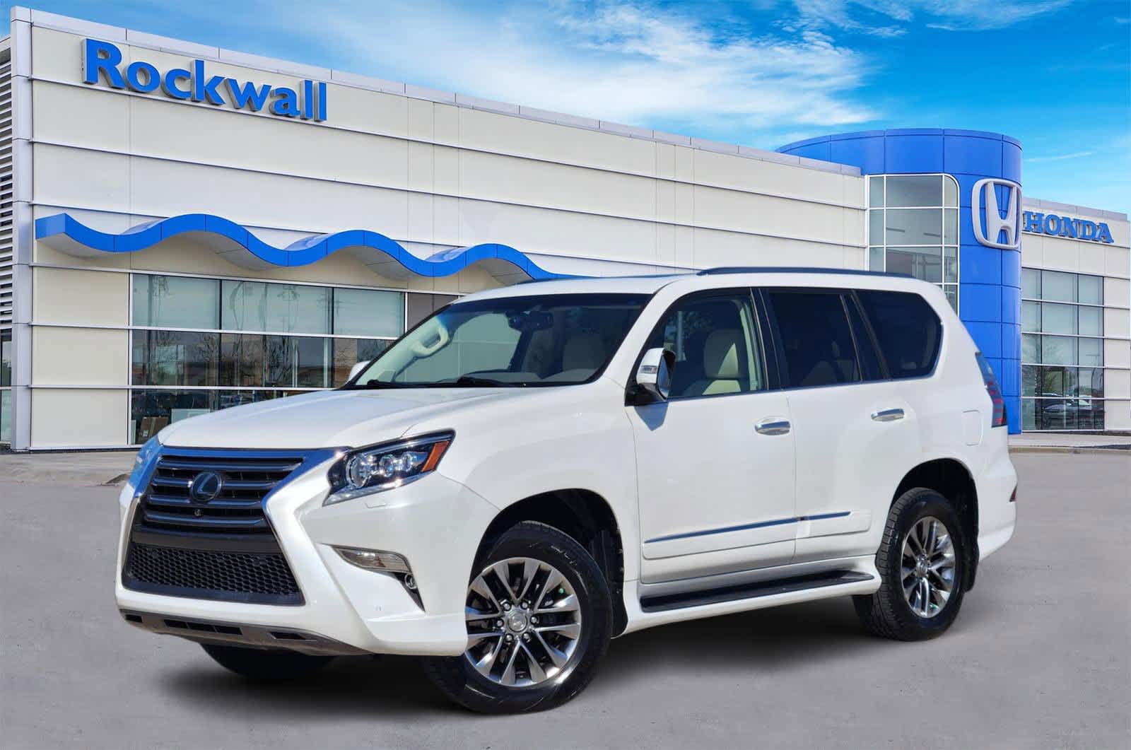 2019 Lexus GX LUXURY's photo