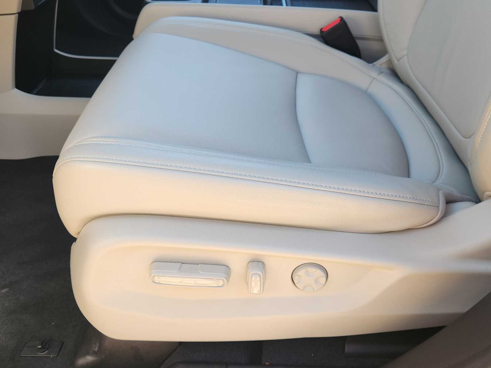 Thumbnail: 2026 Honda Odyssey - 31