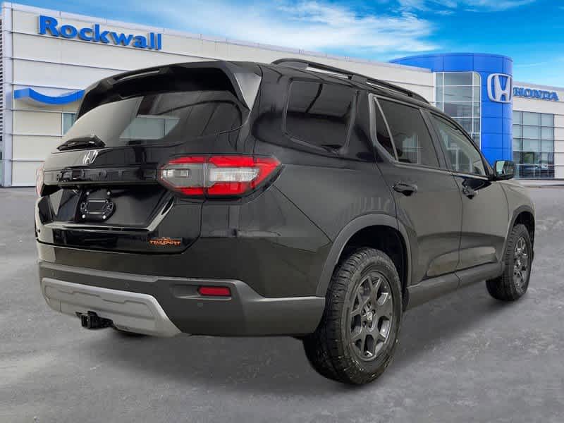 Thumbnail: 2025 Honda Pilot - 8